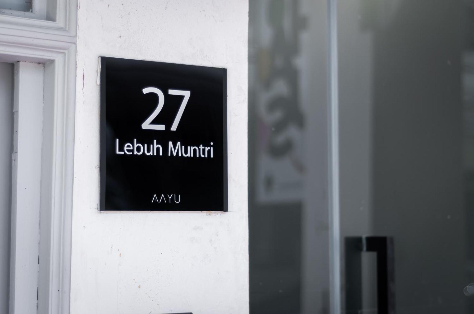 Aayu Muntri George Town Penang Hostel Exterior photo